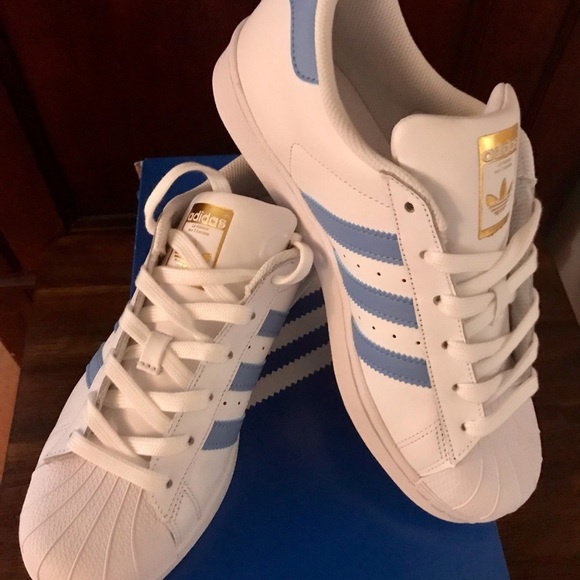 Adidas Woman’s Superstar BY3723 US 8M - Picture 5 of 6